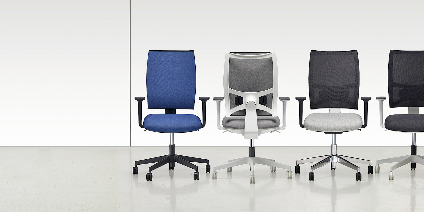 Ergonomiczne krzesło biurowe – na co zwrócić uwagę przy projektowaniu przestrzeni pracy?