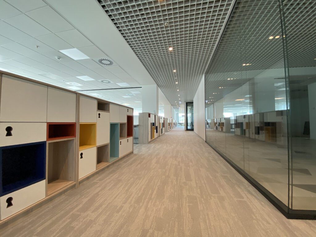aranżacja powierzchni biurowych, projektowanie biura wnętrza biurowe